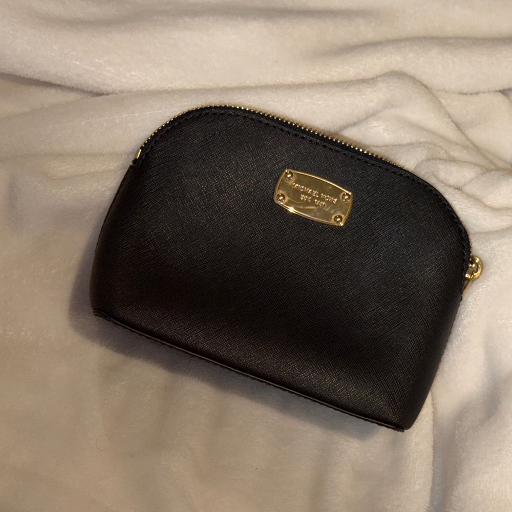 Michael Kors makeup bag